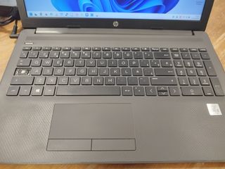 Portátil HP 250 G7