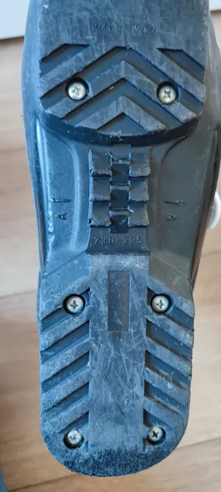 Botas de esquí infantiles talla 35