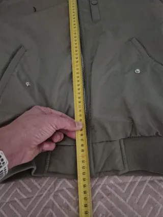 Chaqueta bomber verde oliva Talla XS