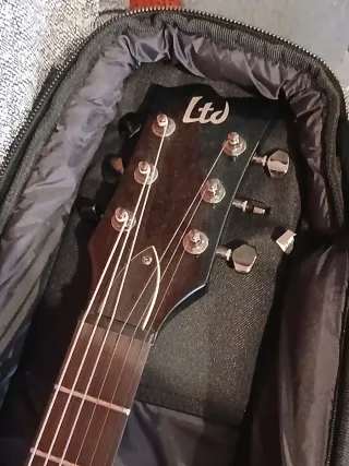 Guitarra Eléctrica ESP LTD Viper-50 Negra