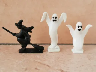 Bruja y fantasmas Exin Castillos