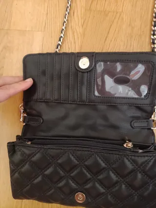 Bolso Cartera Guess Negro