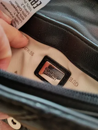 Bolso Cartera Guess Negro