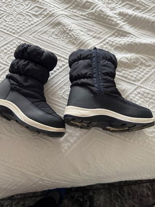 Botas de nieve para niña azul talla 31