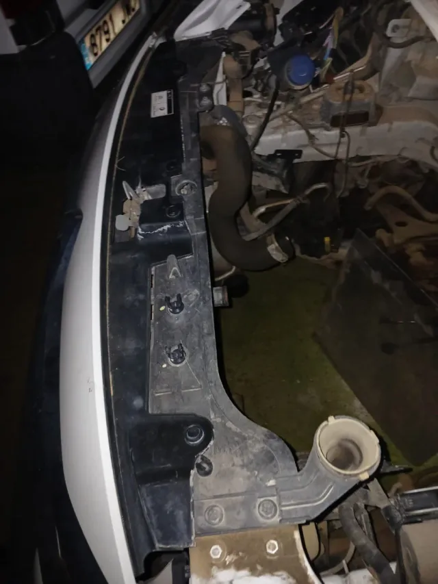 Frontal Citroen Jumpy con electroventilador