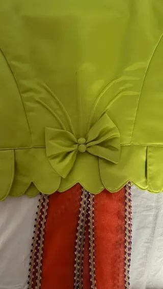 Traje de Fallera Morado Bordado