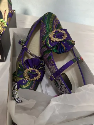 Traje de Fallera Morado Bordado