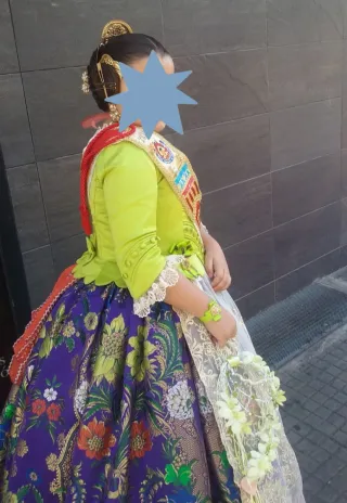 Traje de Fallera Morado Bordado