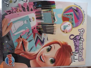 Juego de moda Professional Studio Buki France