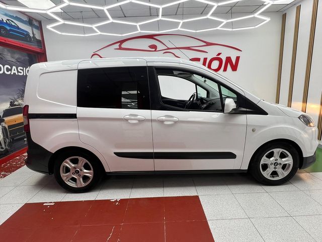 Ford Transit Courier 2019