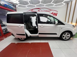 Ford Transit Courier 2019