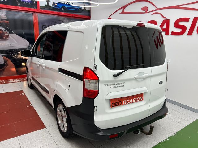 Ford Transit Courier 2019