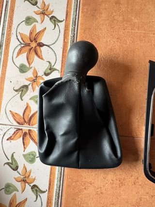 Funda y pomo palanca cambio Seat Leon original