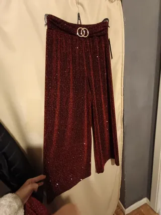 Conjunto fiesta lentejuelas rojo y dorado