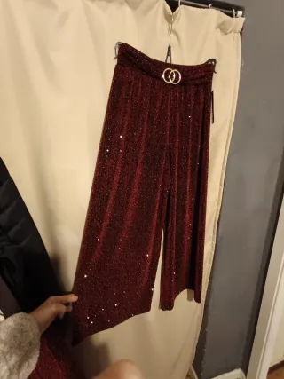 Conjunto fiesta lentejuelas rojo y dorado