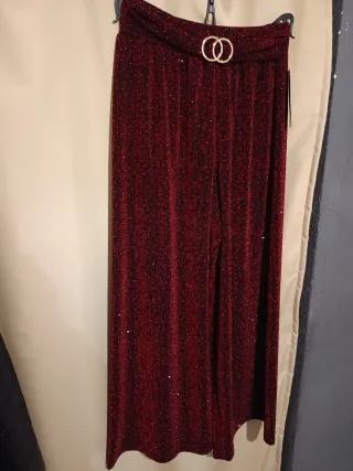 Conjunto fiesta lentejuelas rojo y dorado