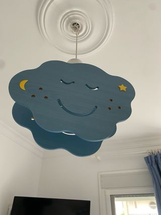 Lámpara infantil nube luna estrella madera