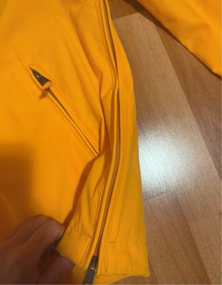 Giacca a vento Napapijri gialla