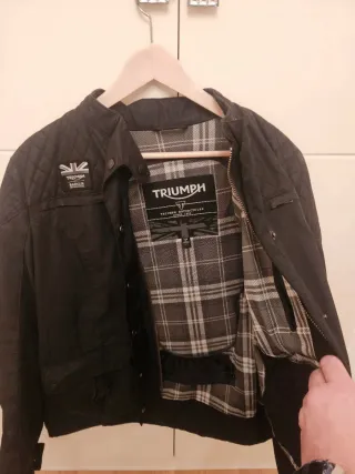 Chaqueta moto Barbour x Triumph color negro