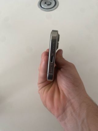 iPhone 16 Pro 128GB Plata