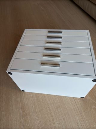 Organizzatore gioielli in legno bianco