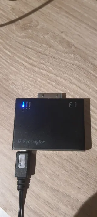 Batería Externa Kensington TIPBB4 Negra