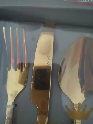 Set Posate 24 Pezzi Acciaio Dorato