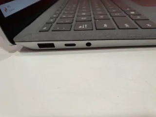 Microsoft Surface Laptop 4 i5-11gen Gris