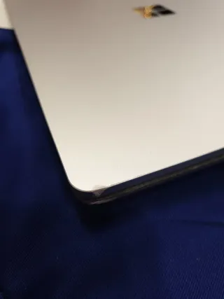 Microsoft Surface Laptop 4 i5-11gen Gris