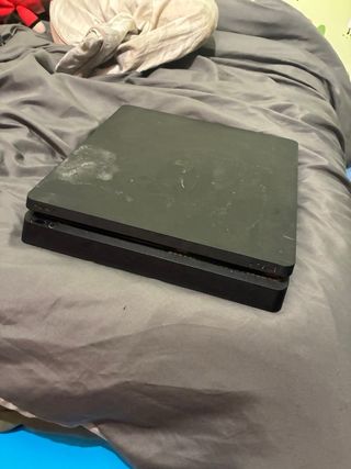 Ps4 Sony Negra - Funciona, necesita limpieza