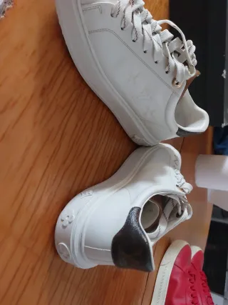 Sneakers Louis Vuitton Bianche e Marroni