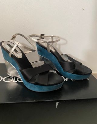 Sandali Louis Vuitton Neri e Blu