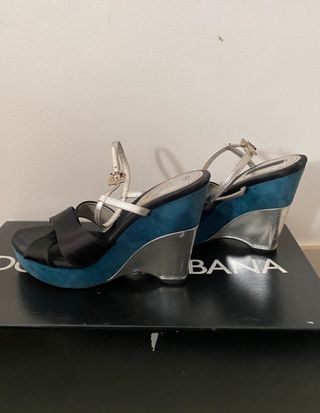 Sandali Louis Vuitton Neri e Blu