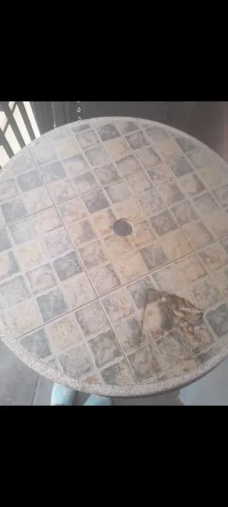 Mesa redonda forja y mármol