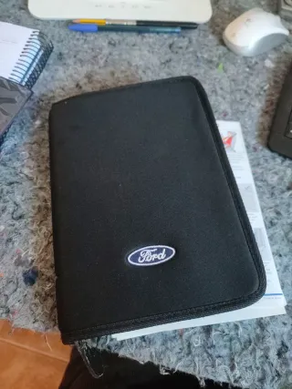 Carpeta Ford Fiesta Original Negra