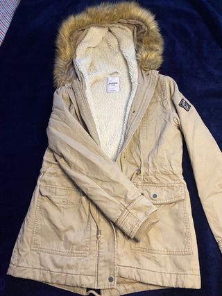 Abrigo Pimkie beige con forro polar