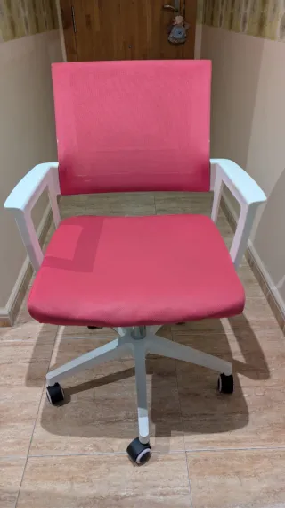 Silla de escritorio infantil rosa y blanca