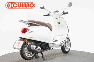 VESPA PRIMAVERA 125
