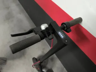 Patinete Eléctrico Xiaomi Negro M365