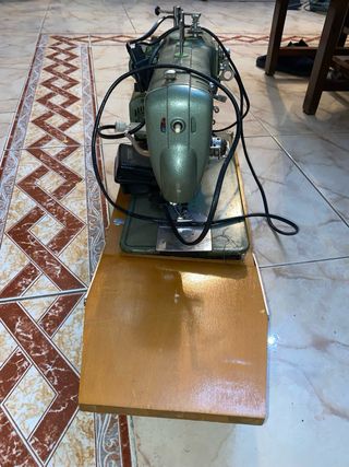 Máquina coser Refrey Transforma
