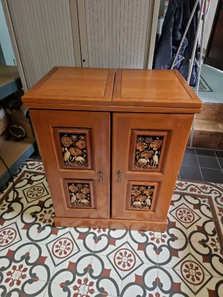 Mueble Bar Madera Clásico