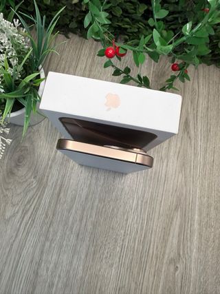 iPhone 16 Pro Max 256GB Dorado