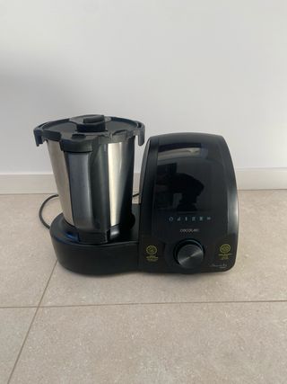 Robot Cecotec Mambo 9590