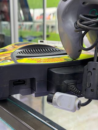 Nintendo 64 + Mando