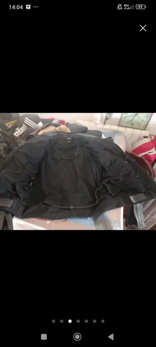 Chaqueta A-PRO Negra Talla 42yGafas Ray-Ban regalo