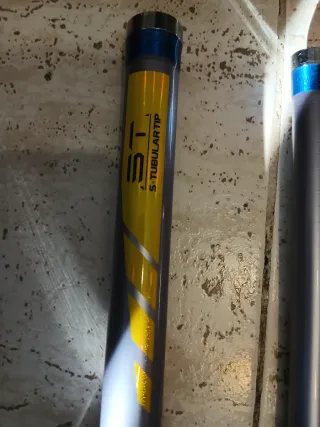 Caña de pescar Kali Kunnan carbono con carrete Lee