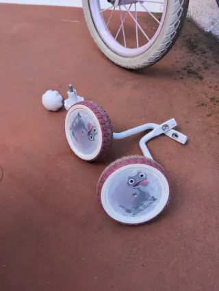 Bicicleta Frozen con ruedines