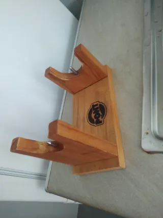 Jamonero de madera para trozos