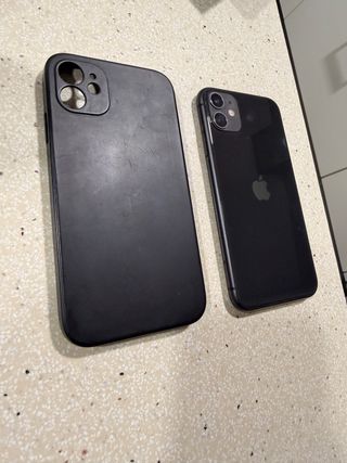 iPhone 11 128GB Negro + Accesorios