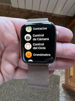 Apple Watch Series 5 Oro Rosa y correa Milanesse